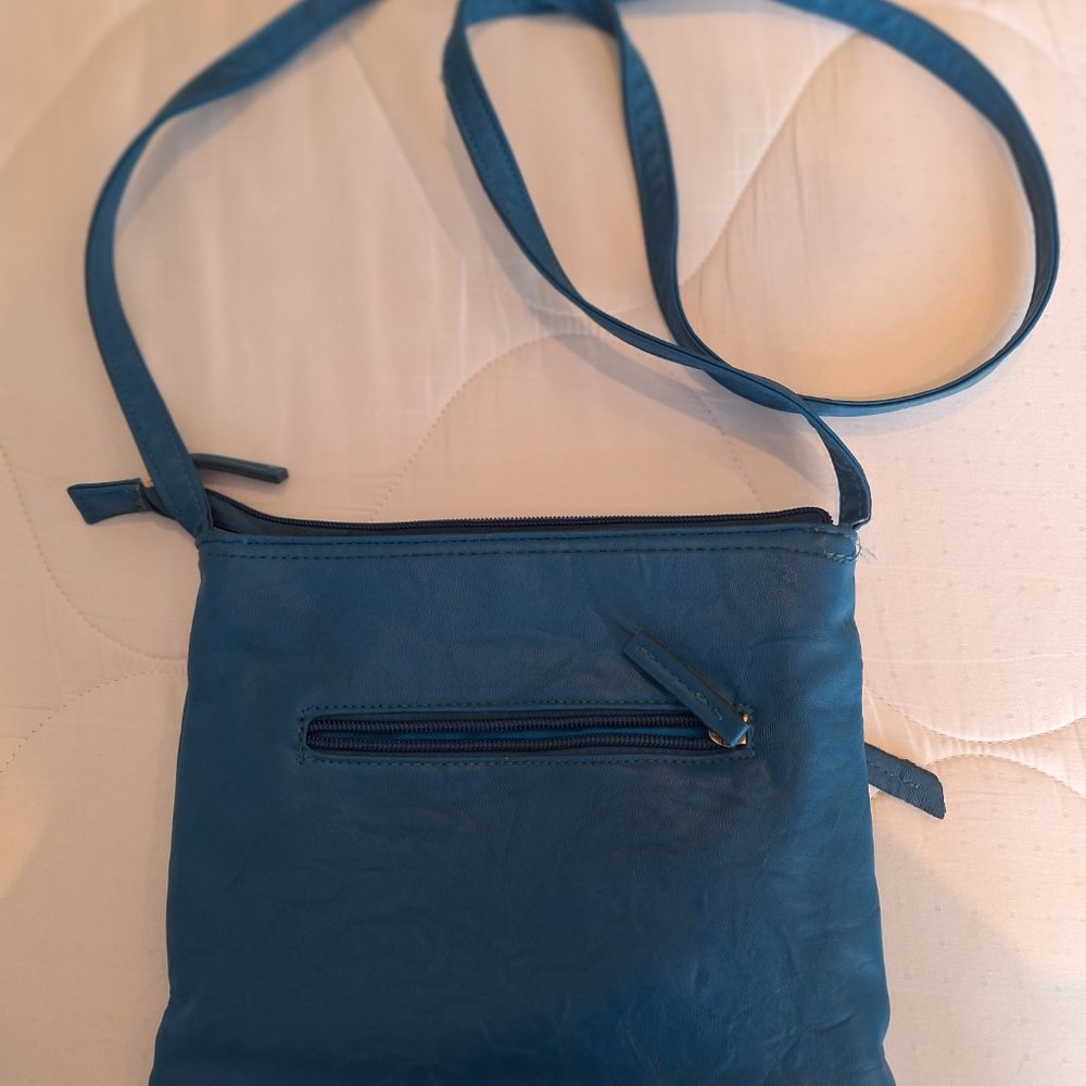 Purse - Picture 2 of 3